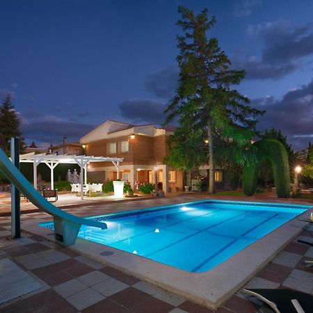 Villa Granada Garden Deluxe Monachil Luaran gambar
